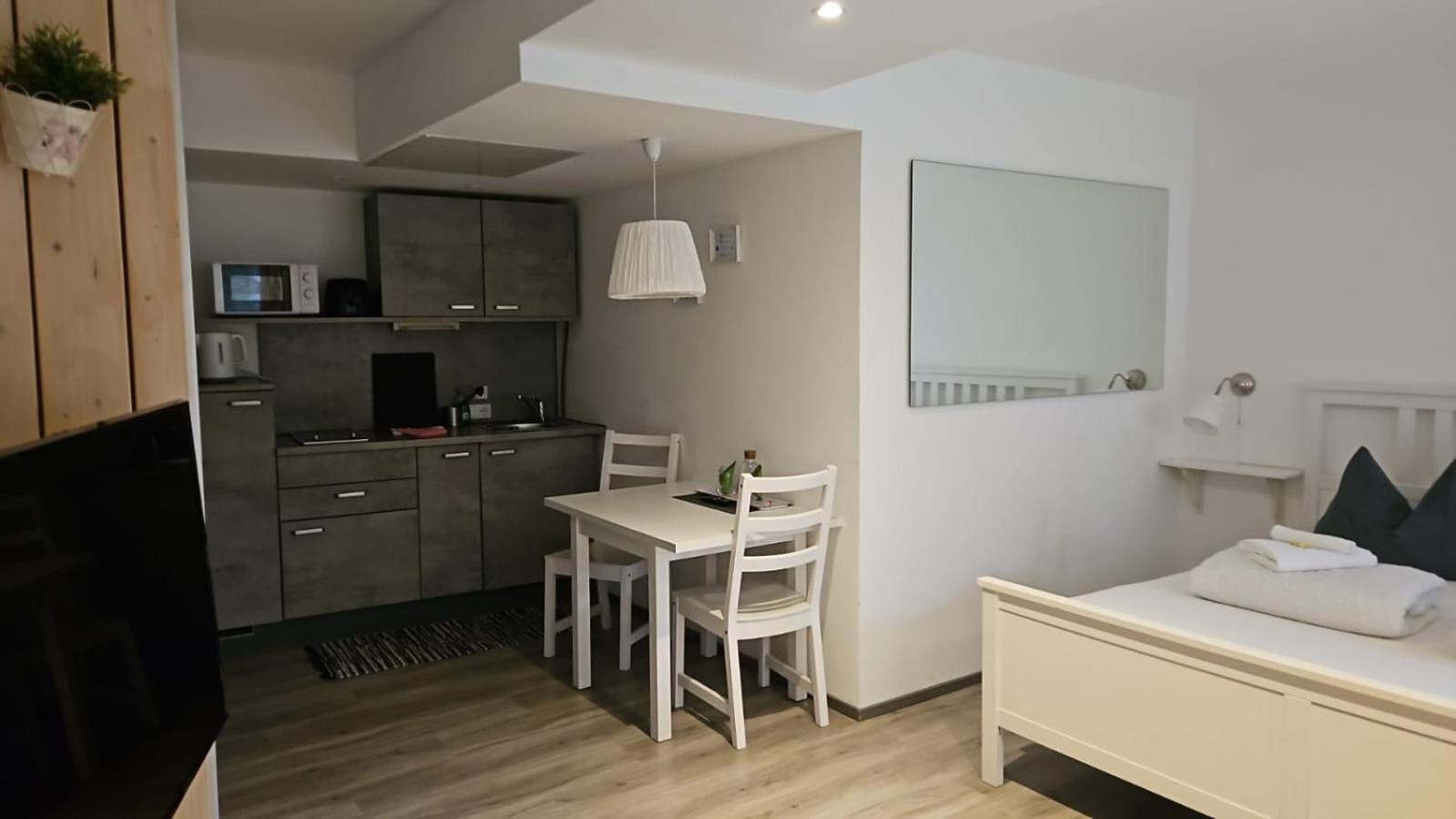 Nigler Apartment *
